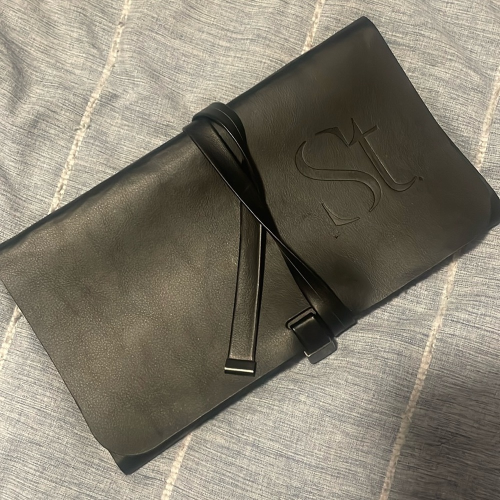 Seint makeup brush holder